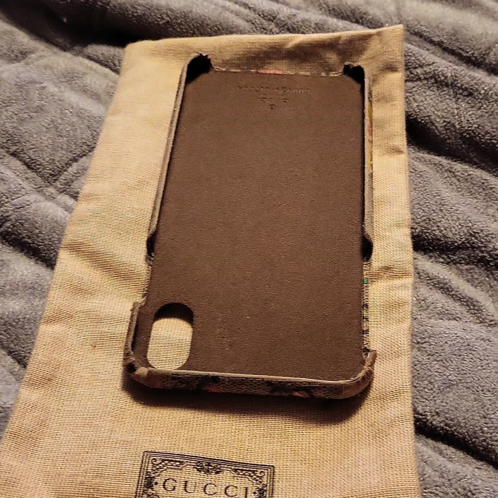 GG phone case6×3' - Picture 3 of 4